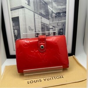 Louis Vuitton Vernis Kisslock Wallet